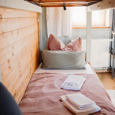 Appartement Adele - Ruhig, Direkt Am Elberadweg & Badesee Mit Balkon *