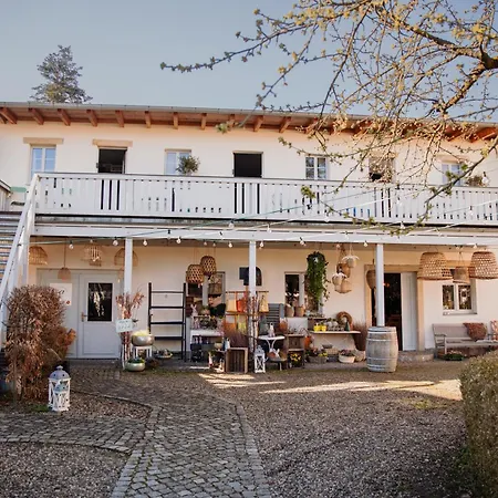 Adele - Ruhig, Direkt Am Elberadweg & Badesee Mit Balkon Appartement